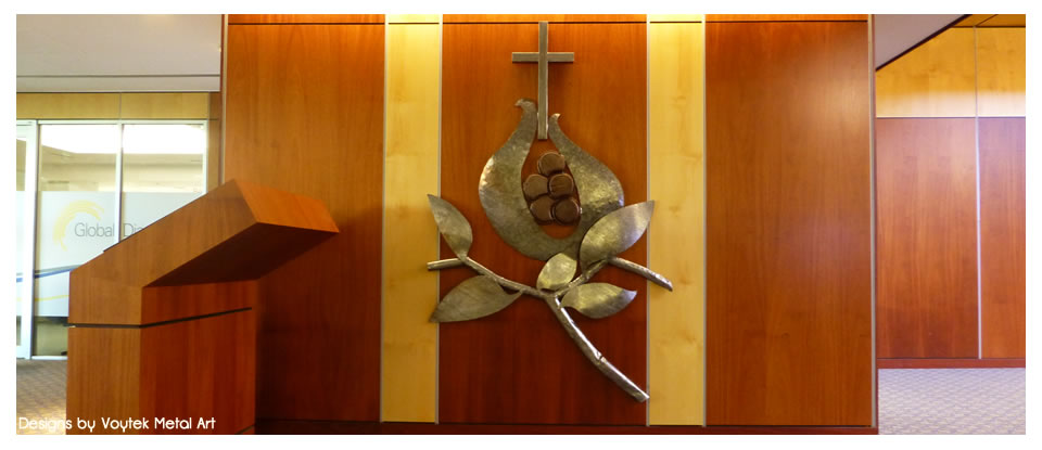 Designs by Voytek Metal Art