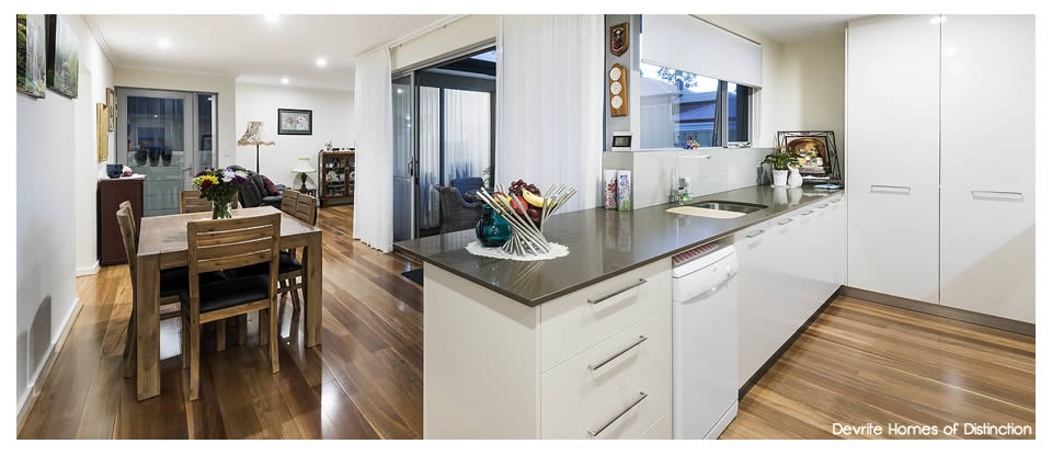 Devrite Homes of Distinction