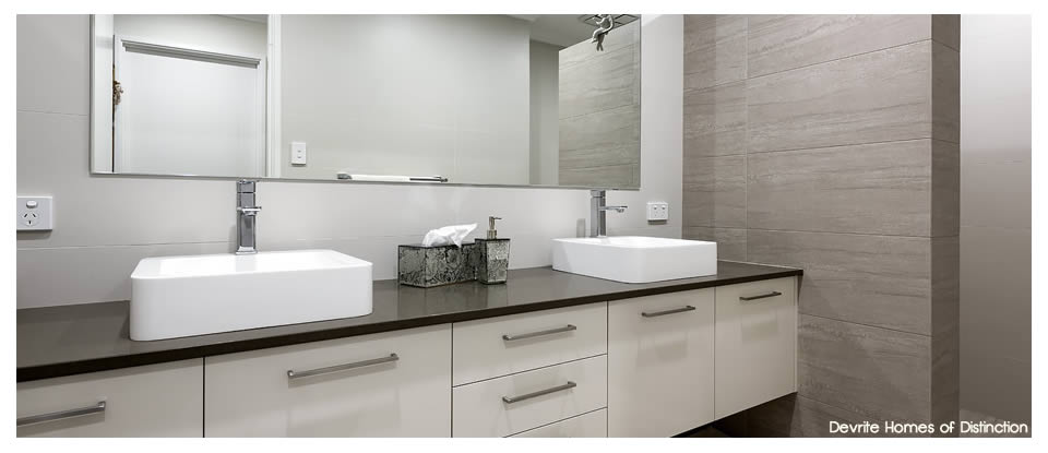 Devrite Homes of Distinction