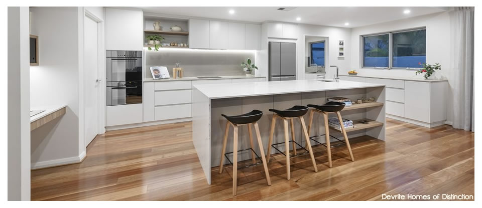 Devrite Homes of Distinction