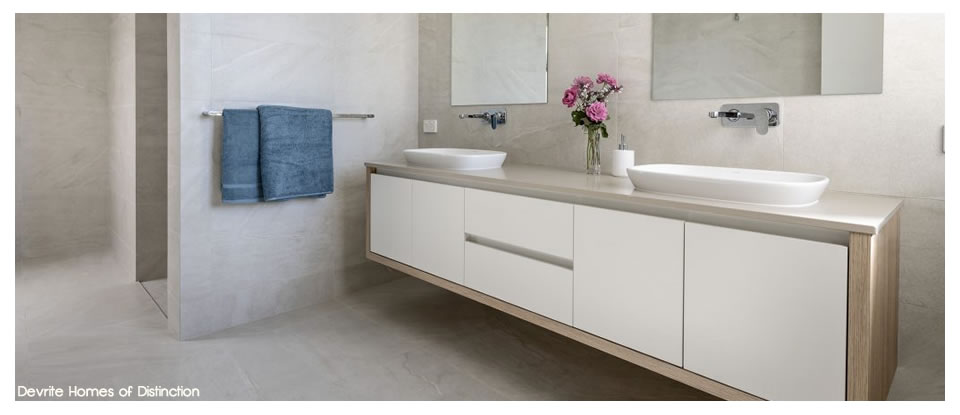 Devrite Homes of Distinction
