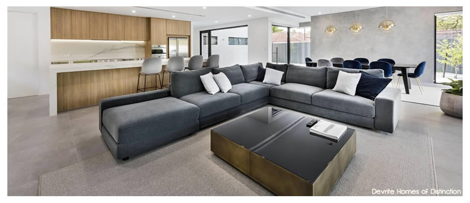 Devrite Homes of Distinction