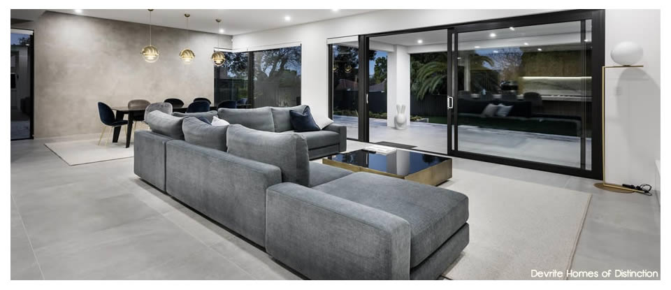 Devrite Homes of Distinction
