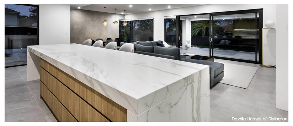 Devrite Homes of Distinction