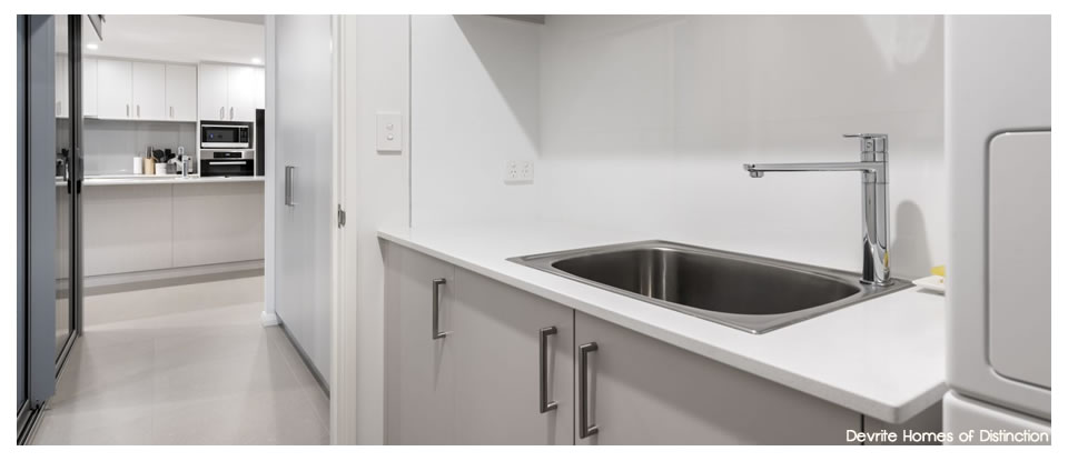 Devrite Homes of Distinction